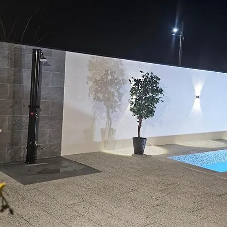 White Pearl Buna Villa